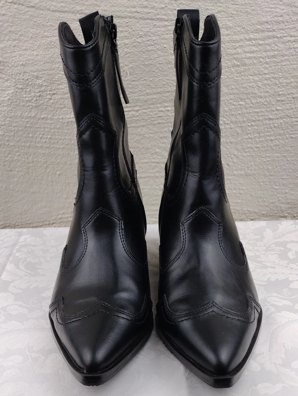 Madden Girl Swifty Black PU Upper Pointed Toe Side Zip Blocked Heel Western Boot